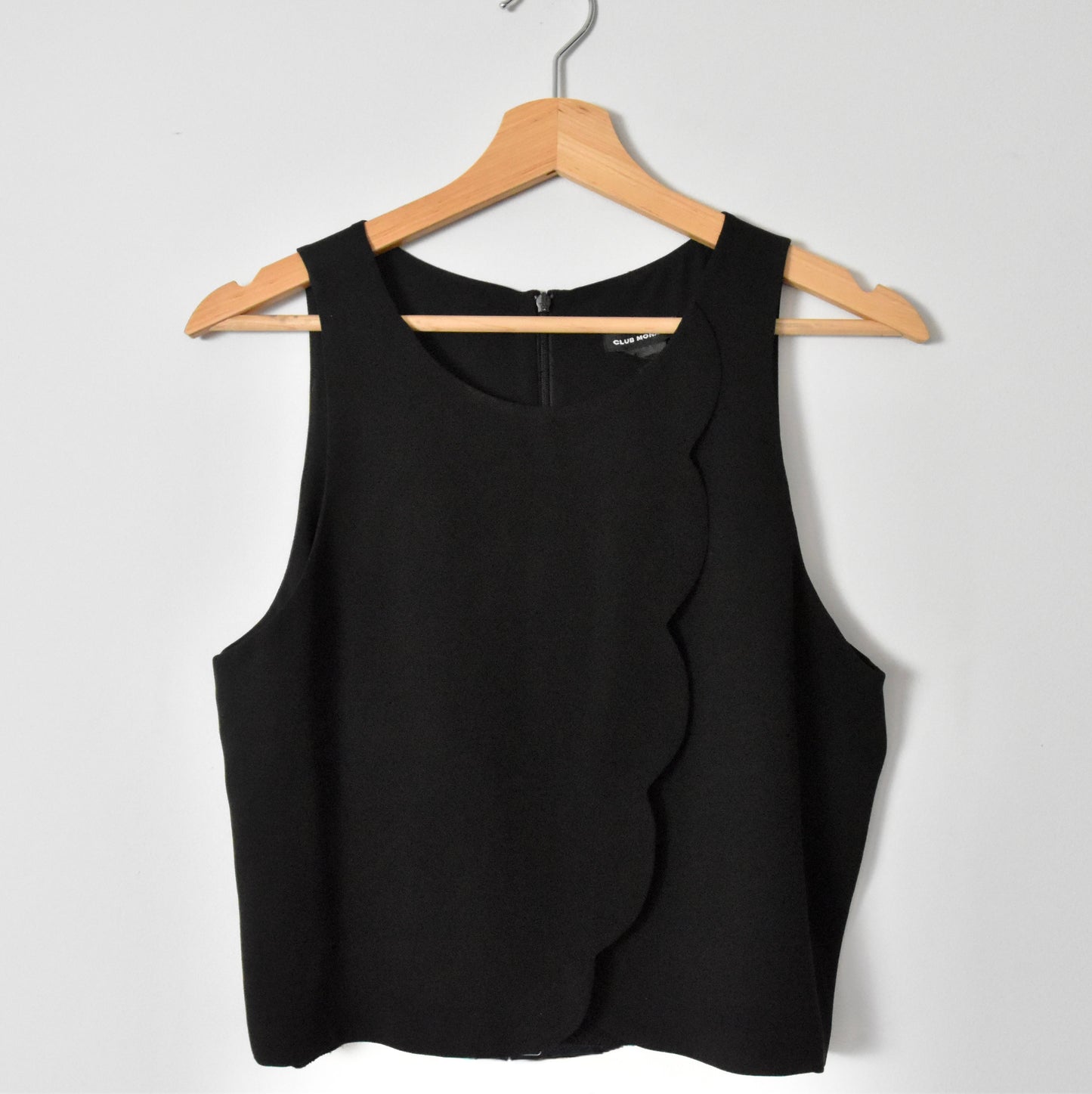 Club Monaco scalloped crop top