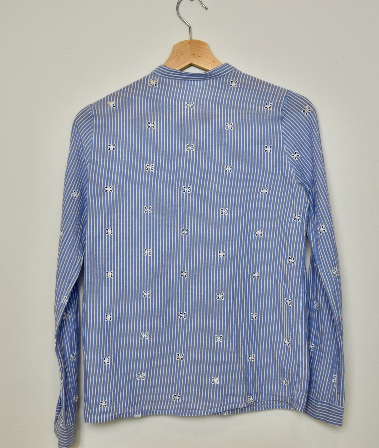 Sézane embroidered shirt