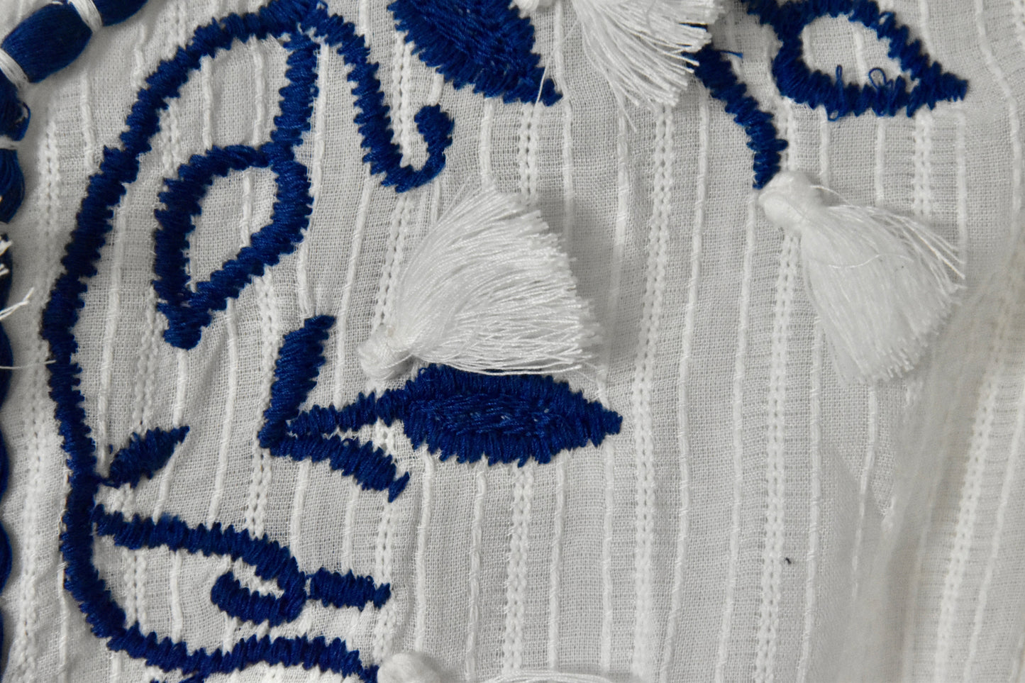 Club Monaco kaftan top