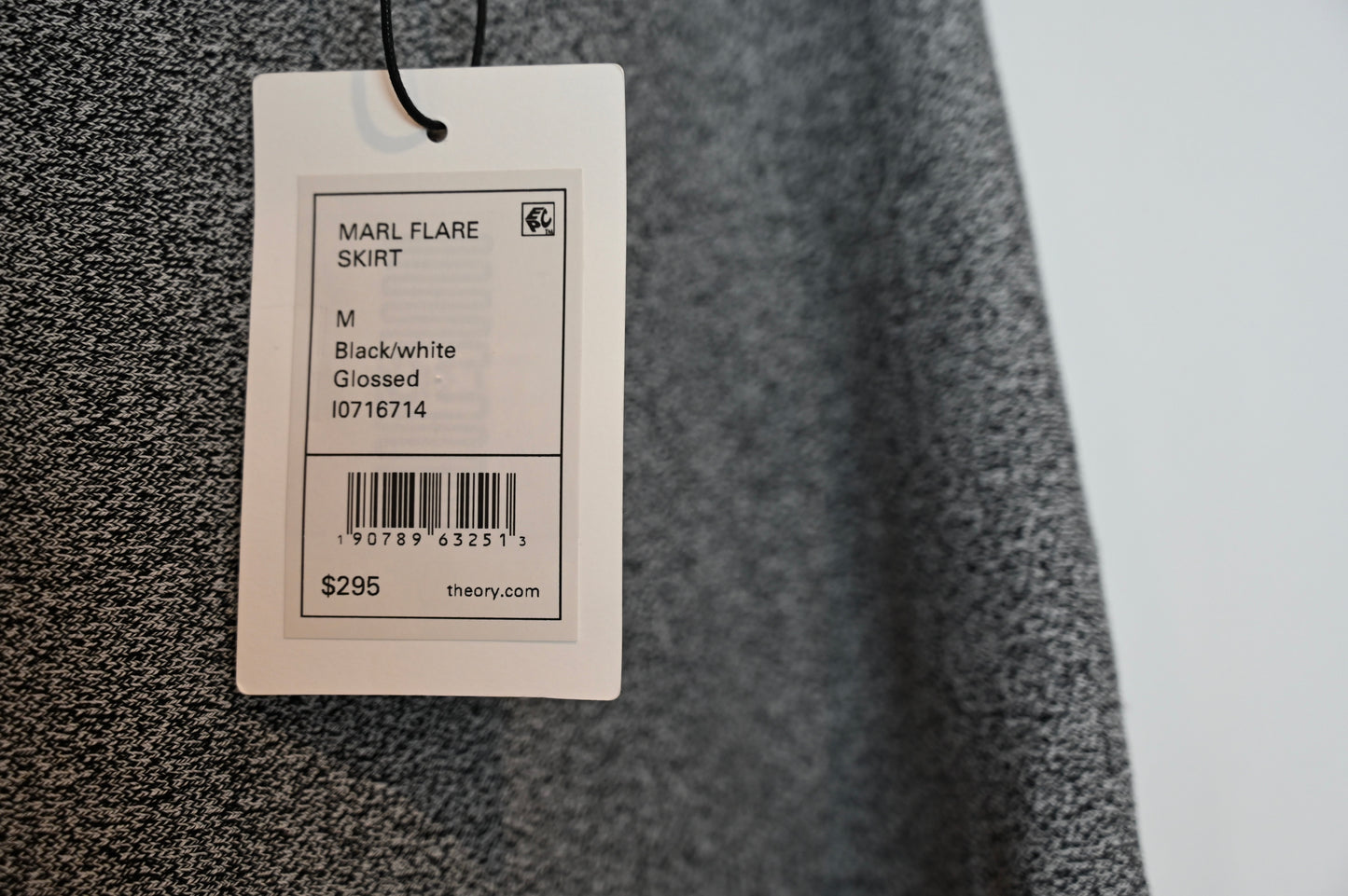 Theory marl skirt