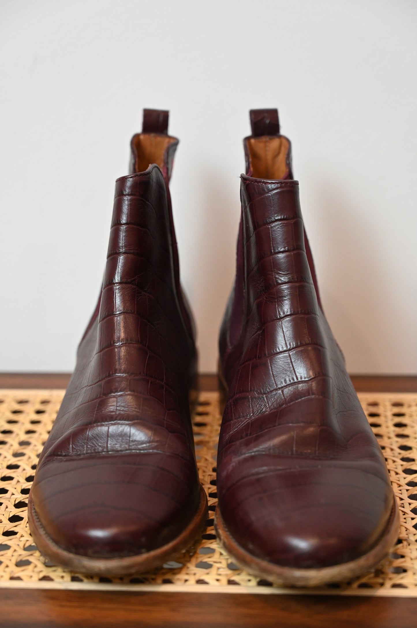 Sézane chelsea boots