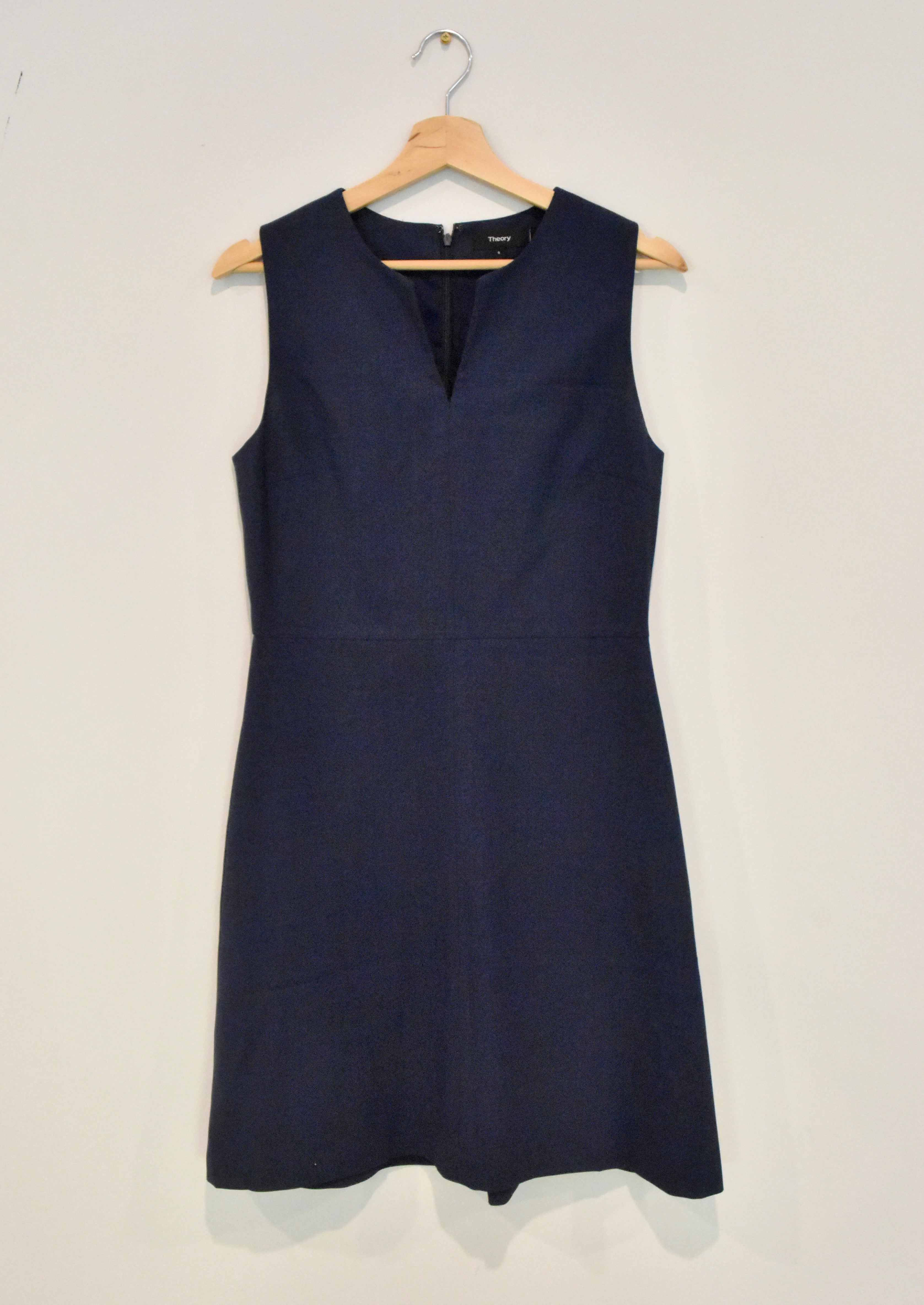 Theory v neck shift dress sale